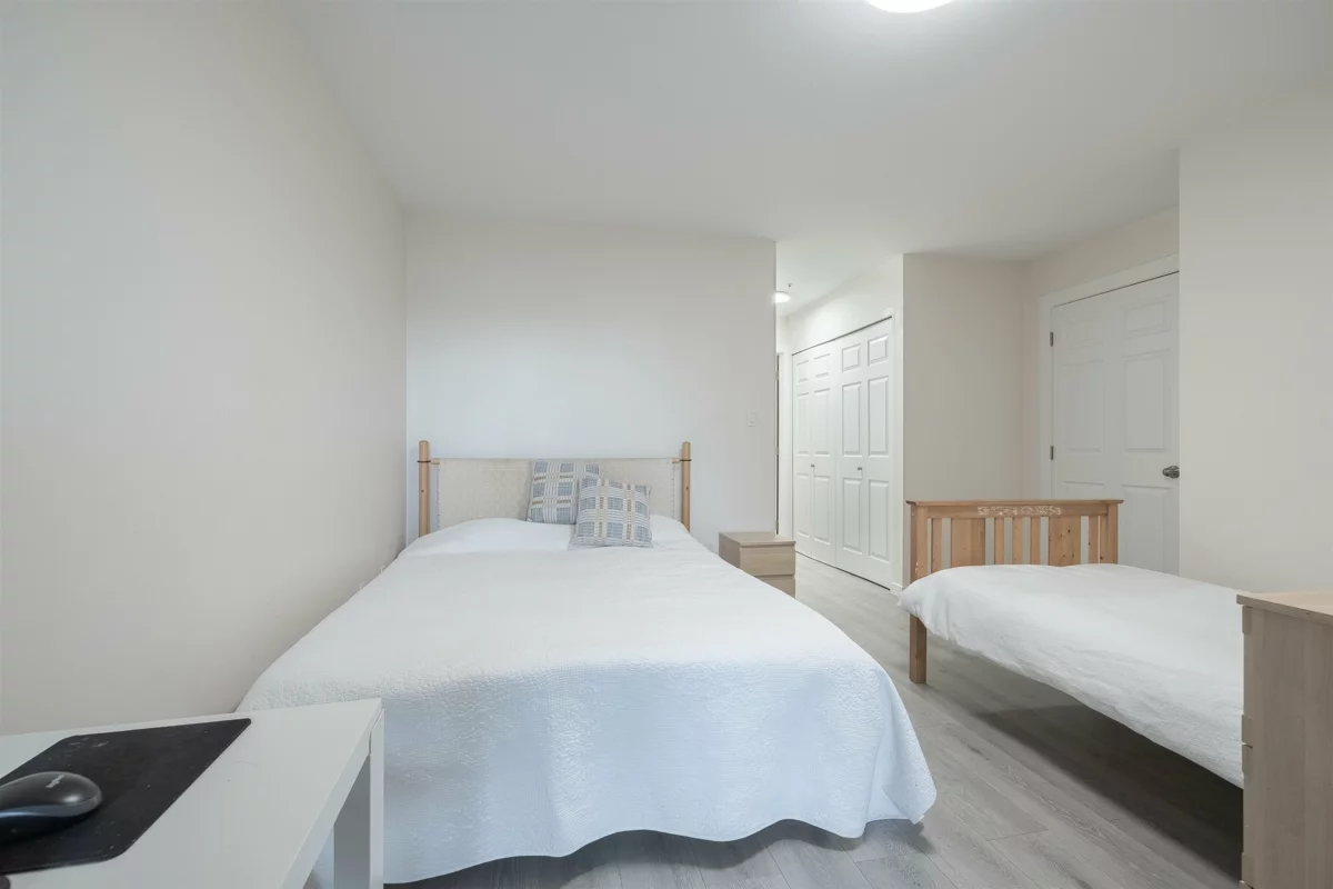 Bedroom 3 Photo of 108 15233 Pacific Avenue, White Rock, BC