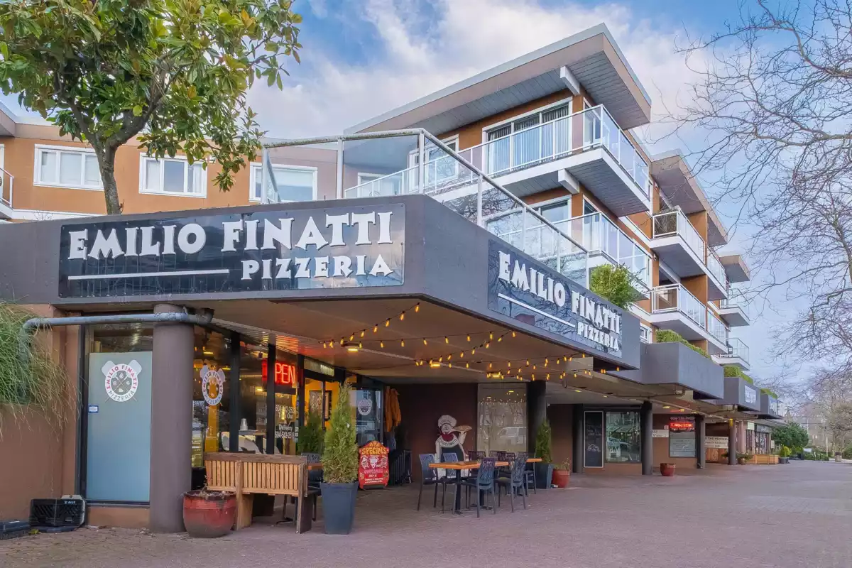 Garden / Landscaping Photo of 108 15233 Pacific Avenue, White Rock, BC