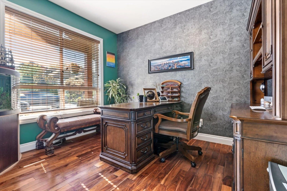 Dining Area Photo of 21 46745 Hudson Road, Chilliwack, BC