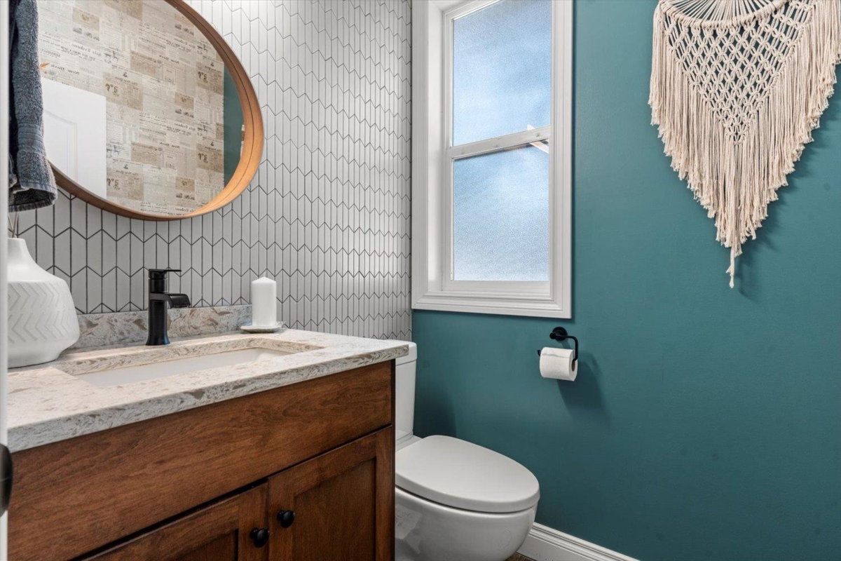 Kitchen Photo of 21 46745 Hudson Road, Chilliwack, BC