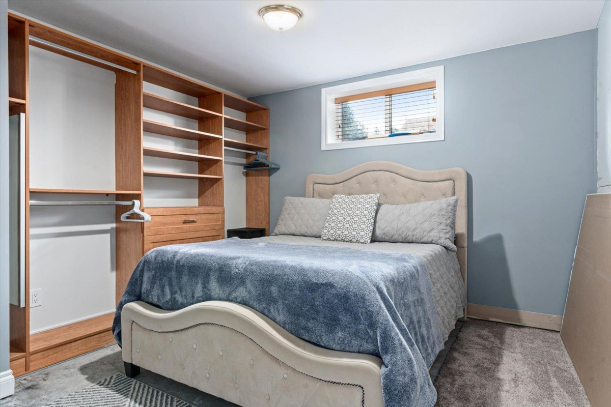 Mudroom Photo of 21 46745 Hudson Road, Chilliwack, BC