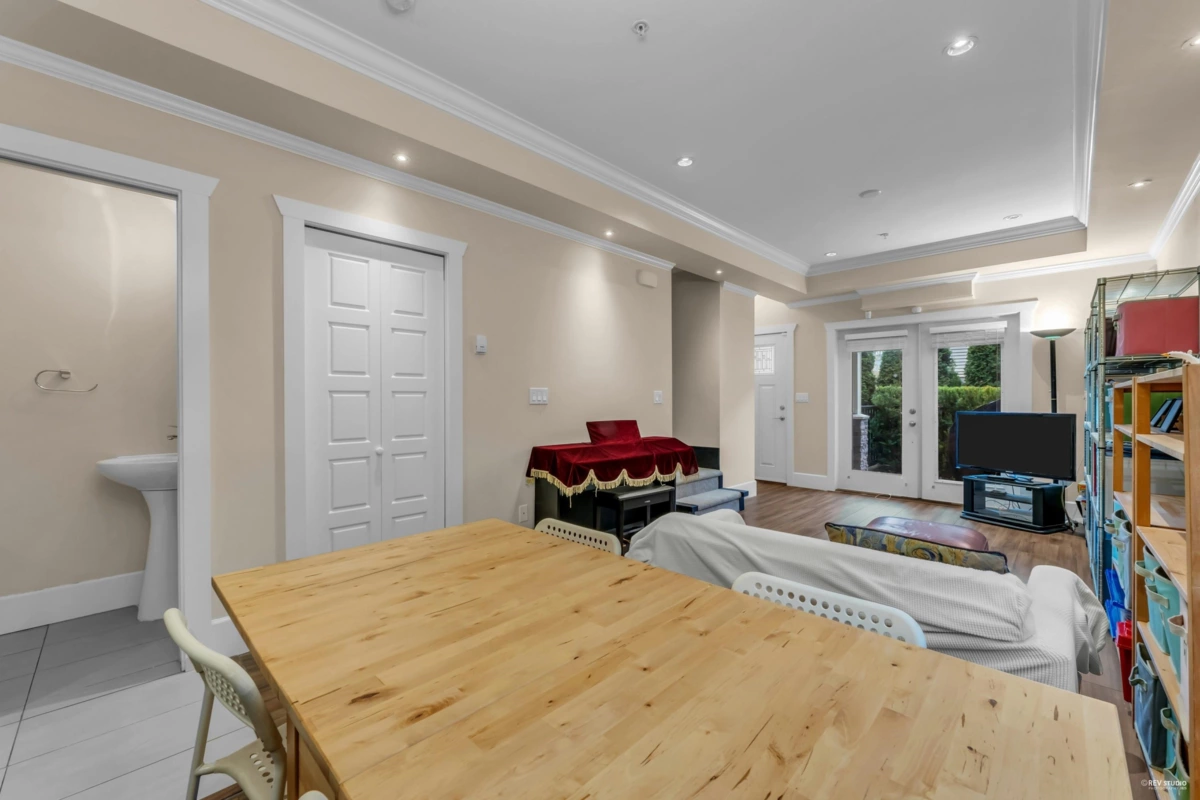 Breakfast Nook Photo of 5 6331 No. 4 Road, Richmond, BC