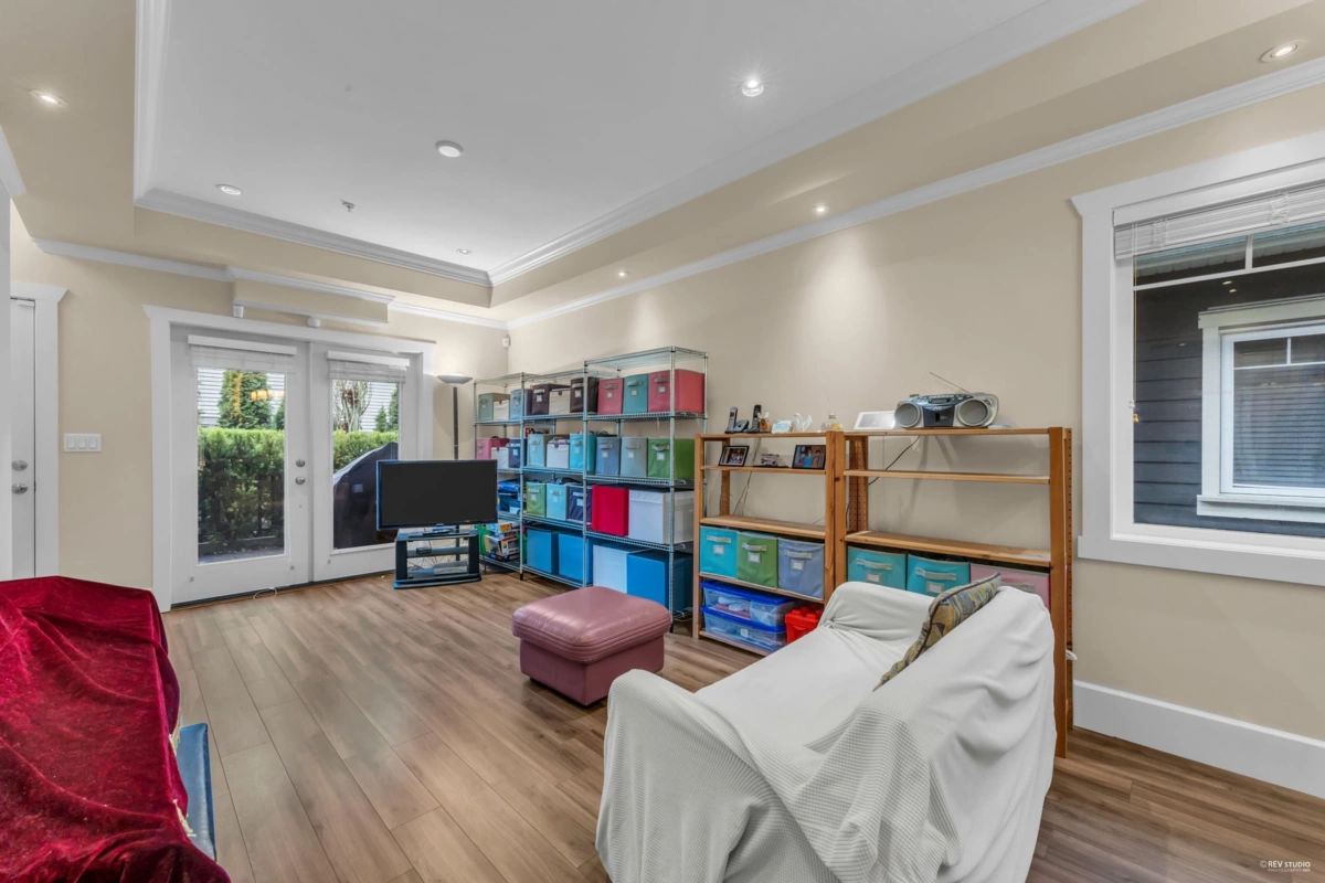 Primary Bedroom Photo of 5 6331 No. 4 Road, Richmond, BC