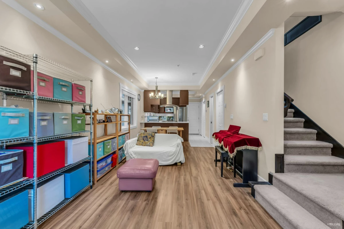 Walk-In Closet Photo of 5 6331 No. 4 Road, Richmond, BC