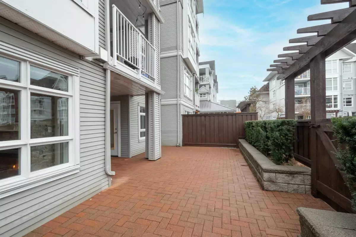 Entry Foyer Photo of 105 3136 St Johns Street, Port Moody, BC