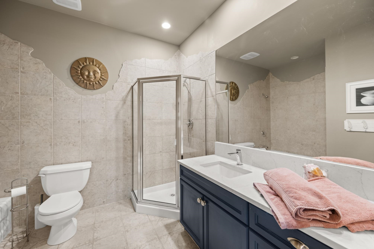 Backyard Photo of 18265 Claytonhill Drive, Surrey, BC