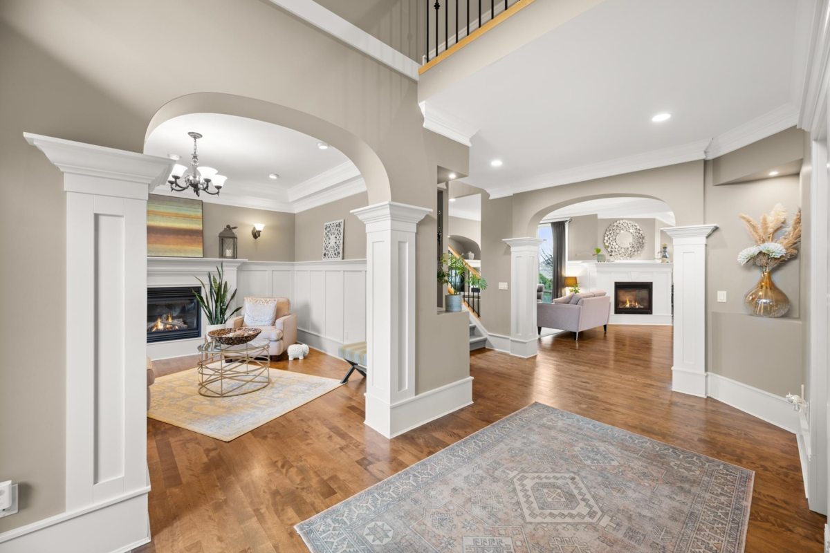 Dining Area Photo of 18265 Claytonhill Drive, Surrey, BC