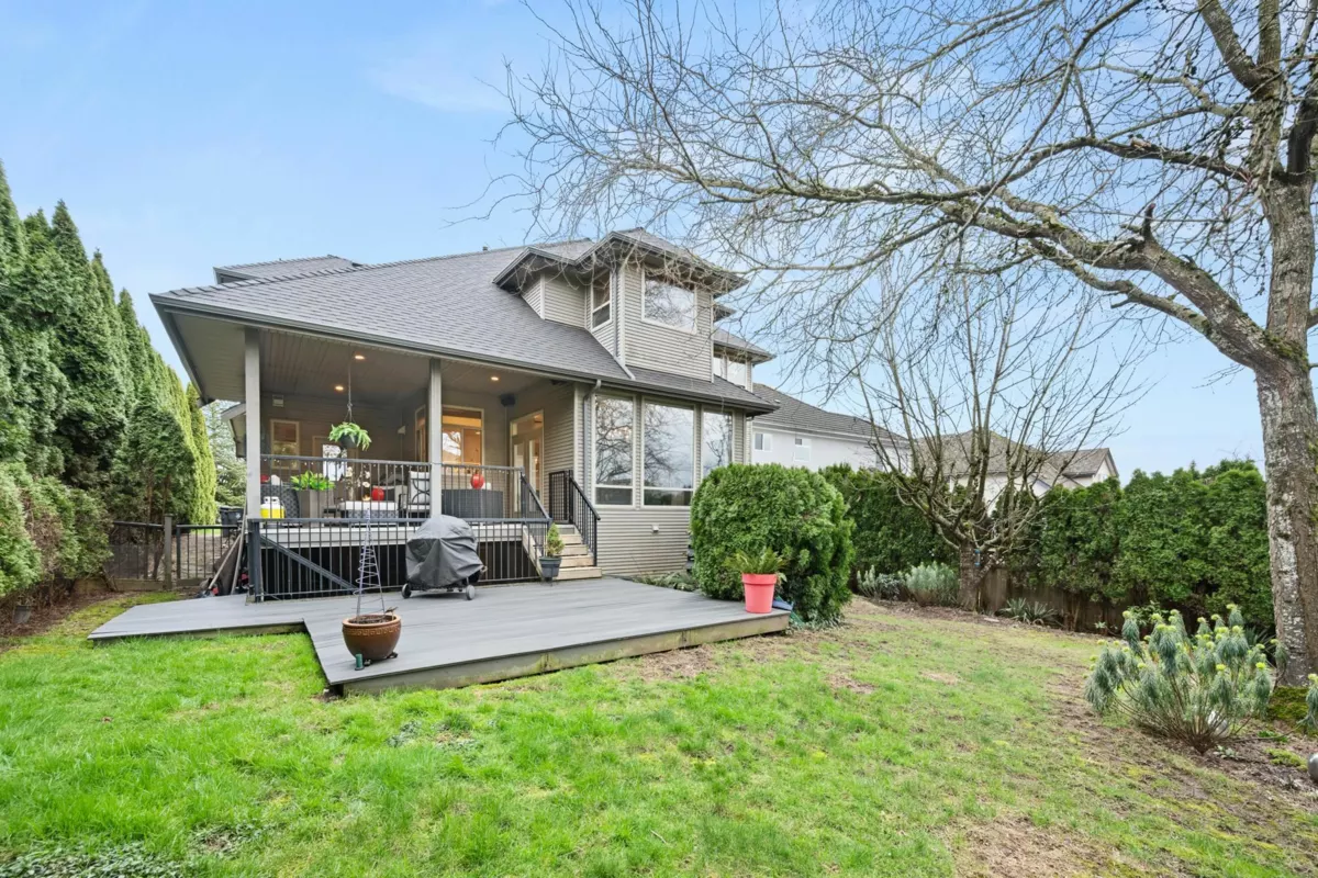 Fitness Center Photo Near 18265 Claytonhill Drive, Surrey, BC