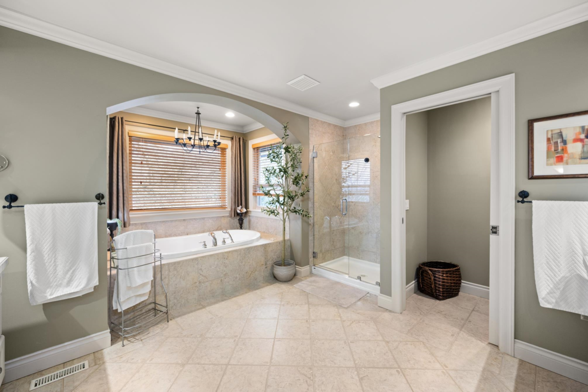 Garage Interior Photo of 18265 Claytonhill Drive, Surrey, BC