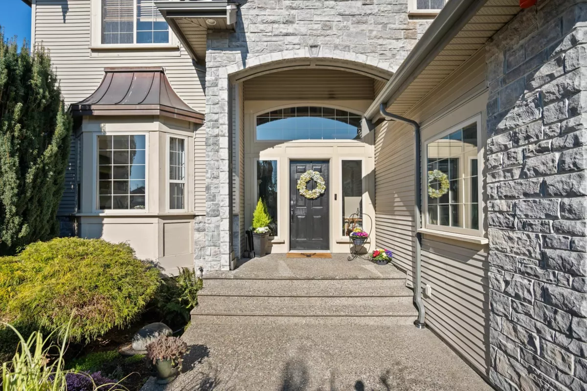 Living Room Photo of 18265 Claytonhill Drive, Surrey, BC