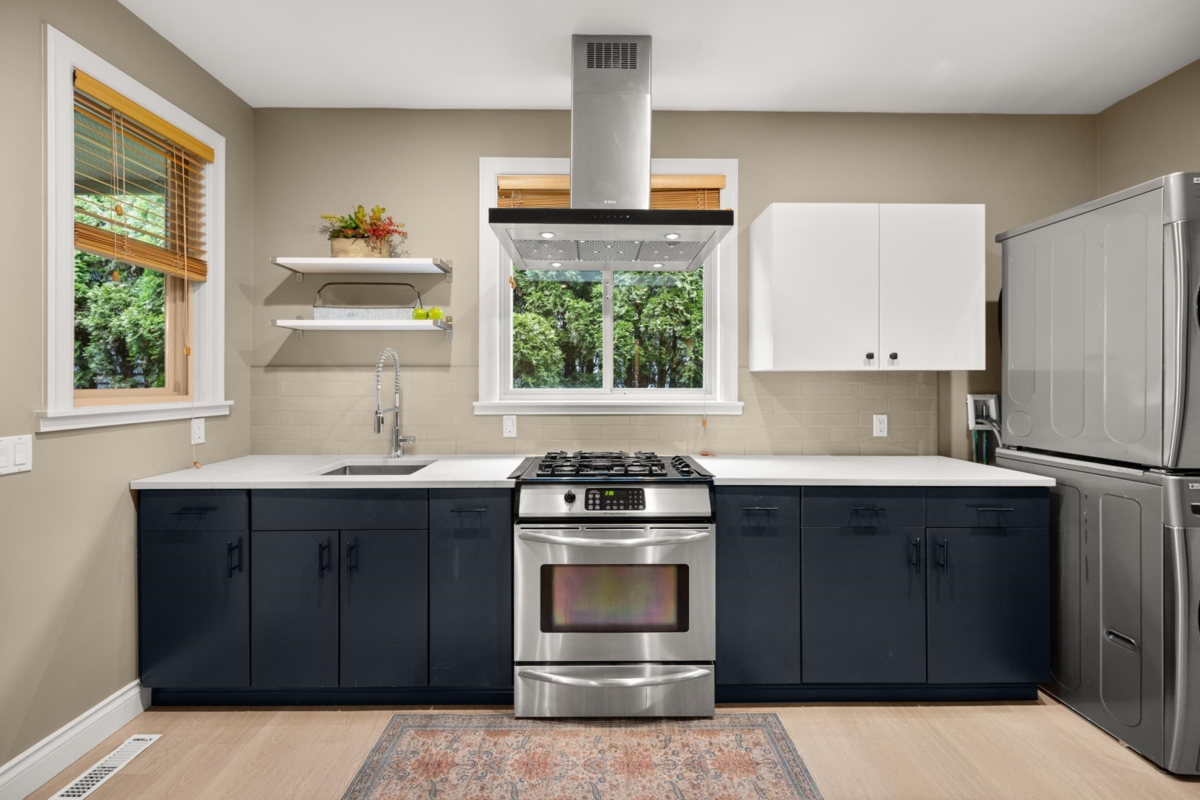 Powder Room Photo of 18265 Claytonhill Drive, Surrey, BC