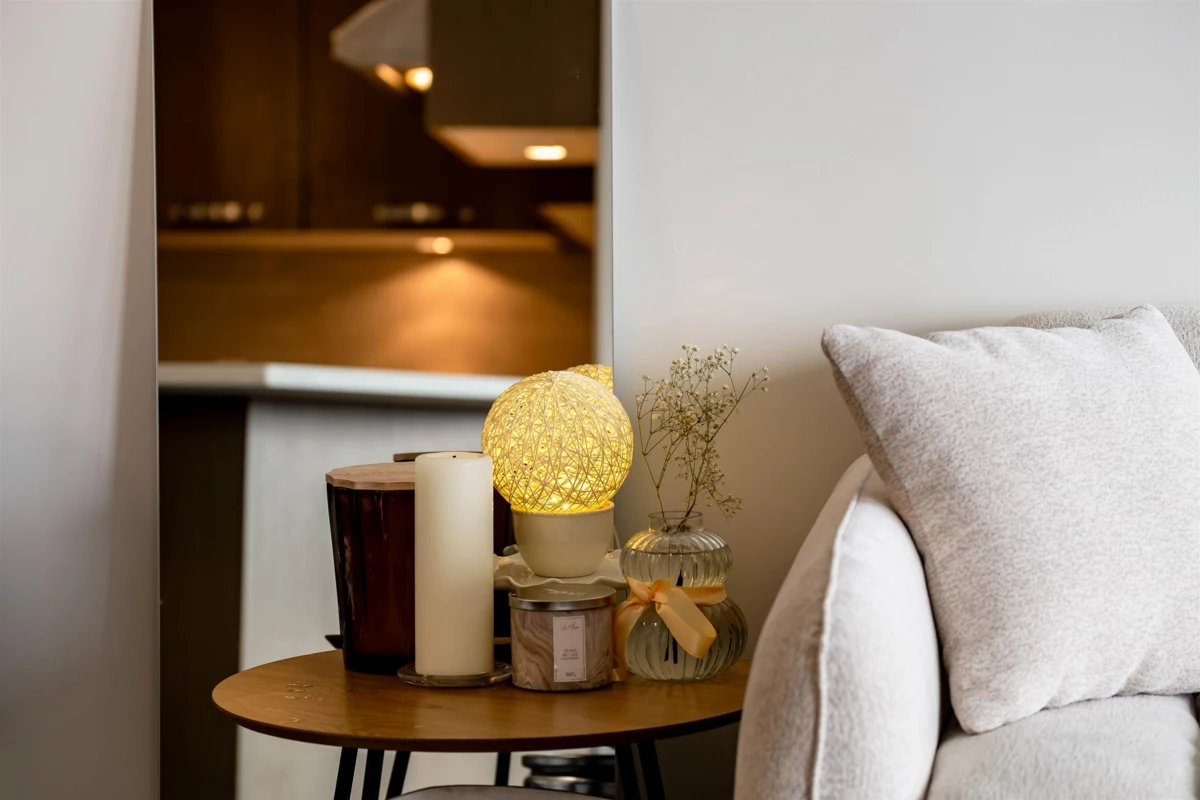 Backyard Photo of 1010 6888 Cooney Road, Richmond, BC