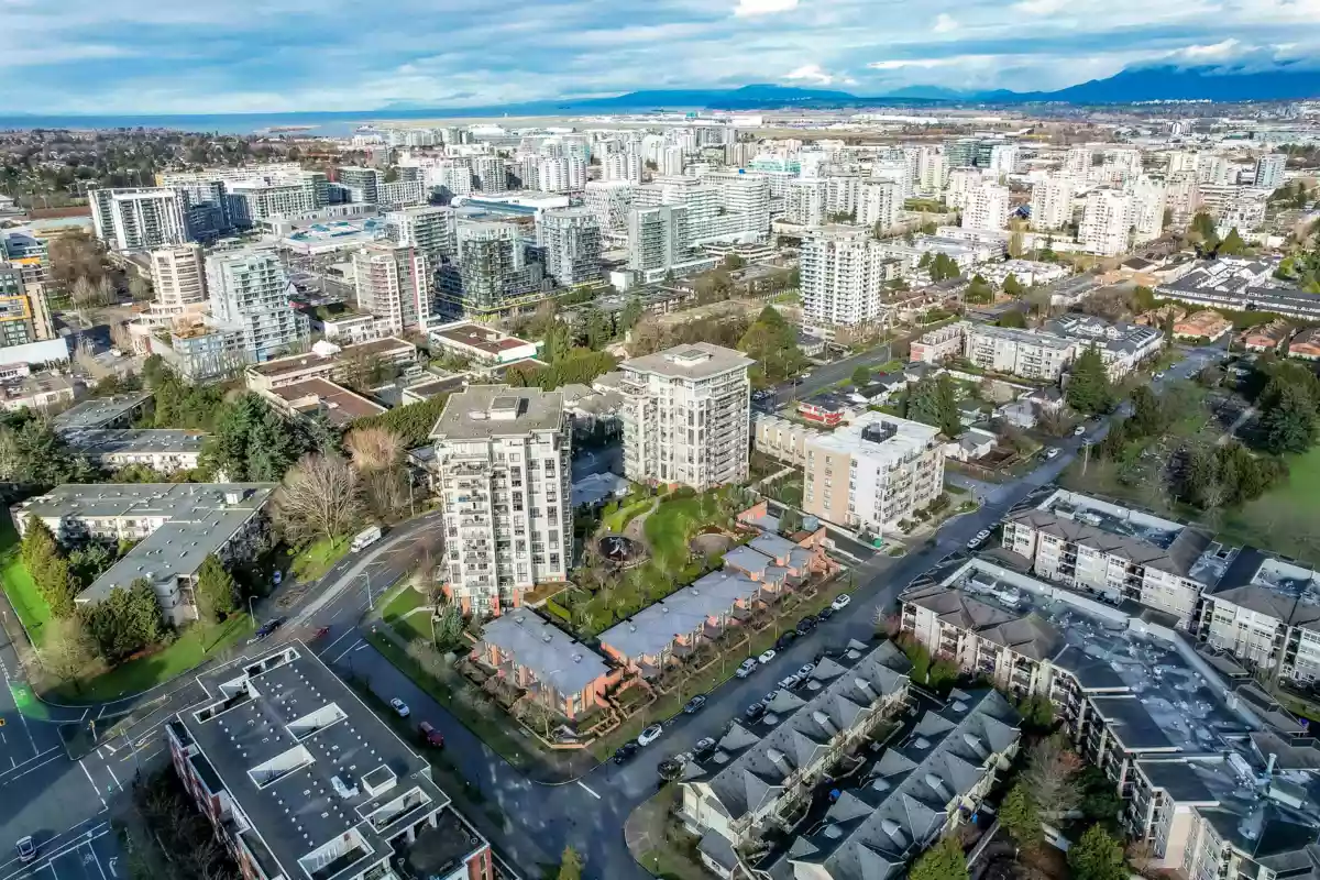 Garage Interior Photo of 1010 6888 Cooney Road, Richmond, BC