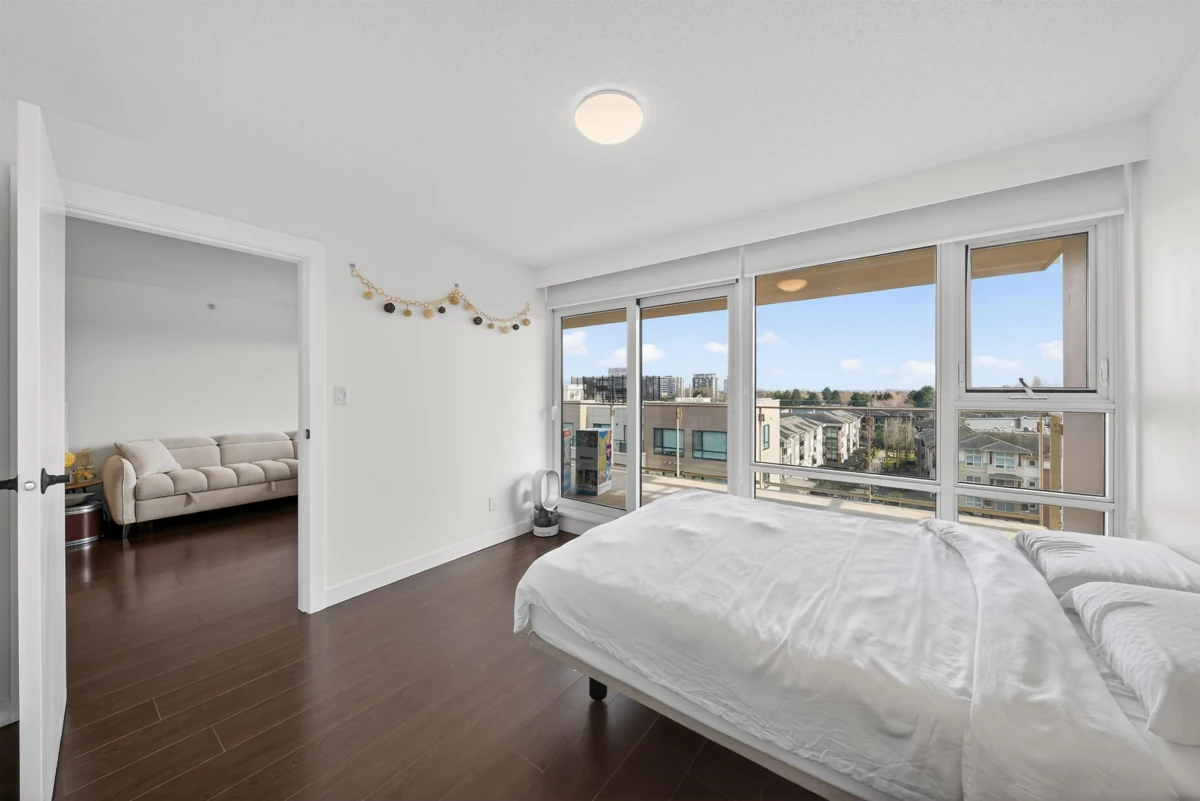 Primary Bedroom Photo of 1010 6888 Cooney Road, Richmond, BC