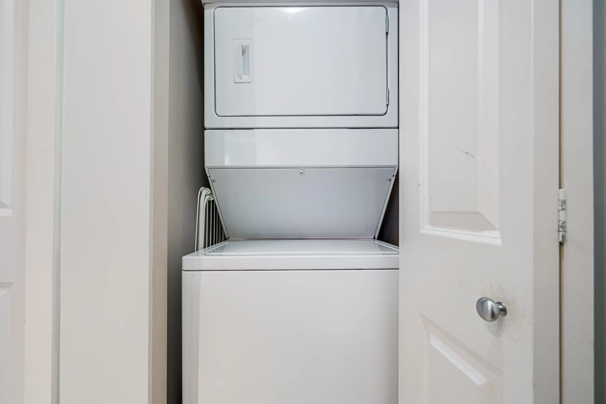 Powder Room Photo of 19 15075 60 Avenue, Surrey, BC