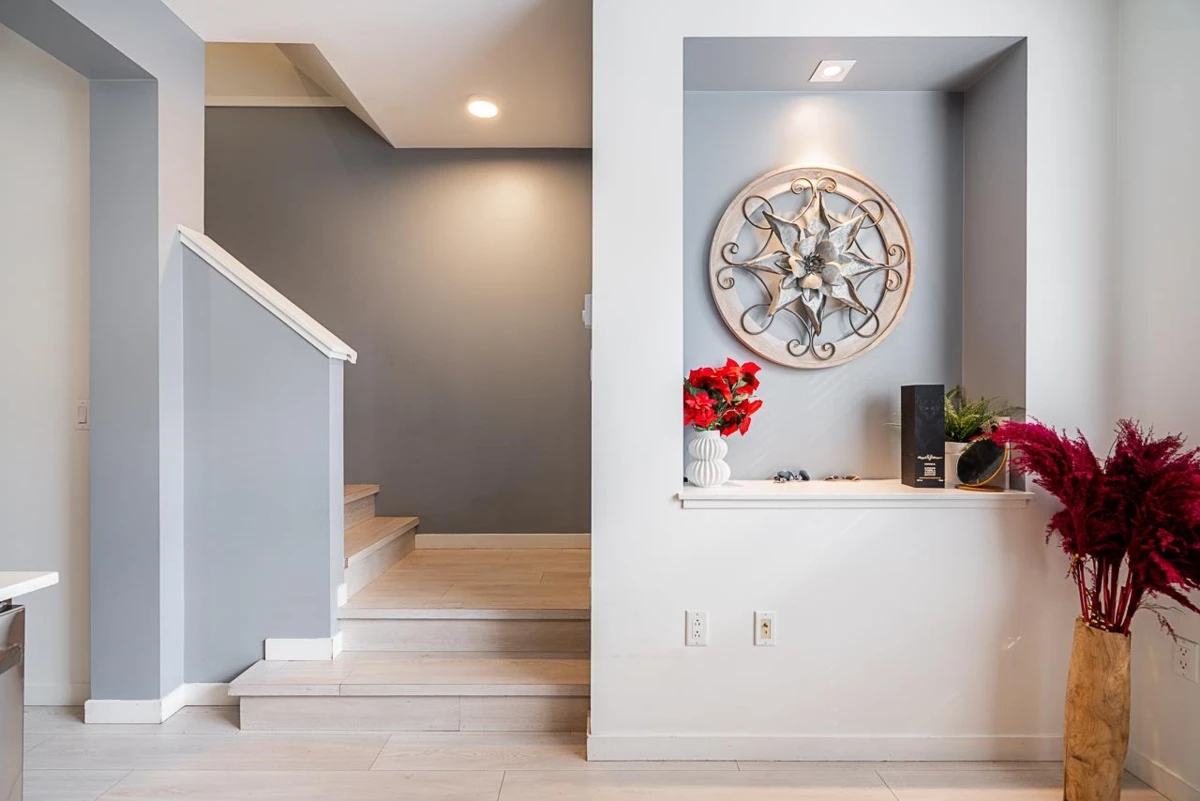 Primary Bathroom Photo of 19 15075 60 Avenue, Surrey, BC
