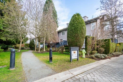 Hallway Photo of 19 15075 60 Avenue, Surrey, BC