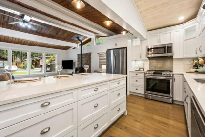 Laundry Room Photo of 649 Mountain View Road, Cultus Lake, BC