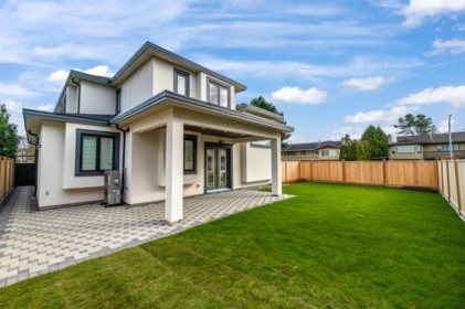 Garden / Landscaping Photo of 4991 Cabot Drive, Richmond, BC