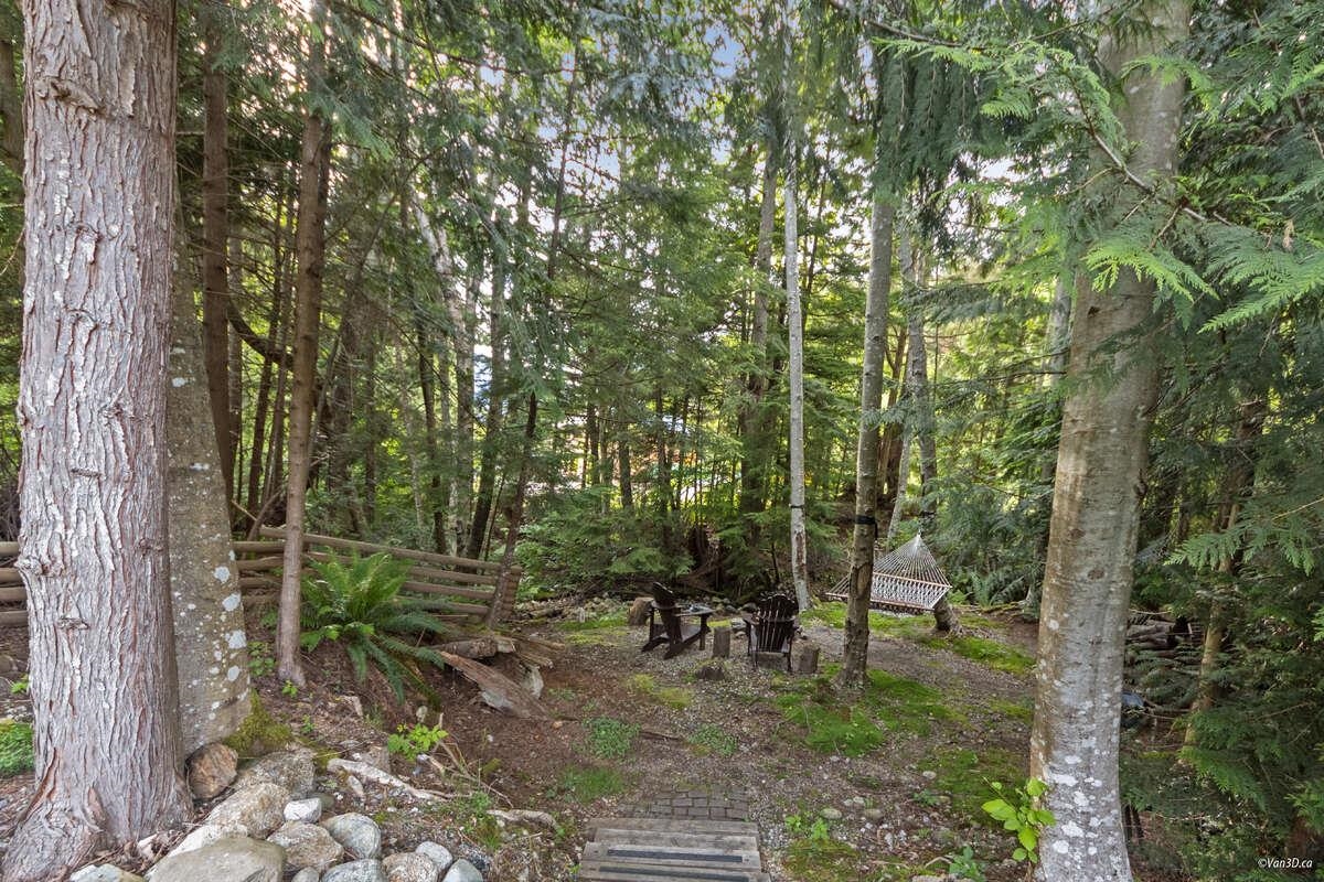 Aerial View of 746 Upper Crescent, Britannia Beach, BC