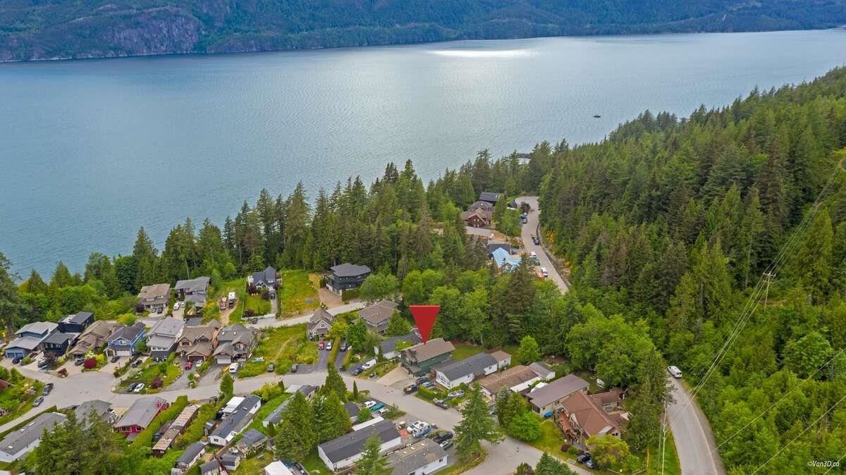Primary Bedroom Photo of 746 Upper Crescent, Britannia Beach, BC