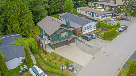 746 Upper Crescent, Britannia Beach, BC, Britannia Beach — Single Family Residence for sale