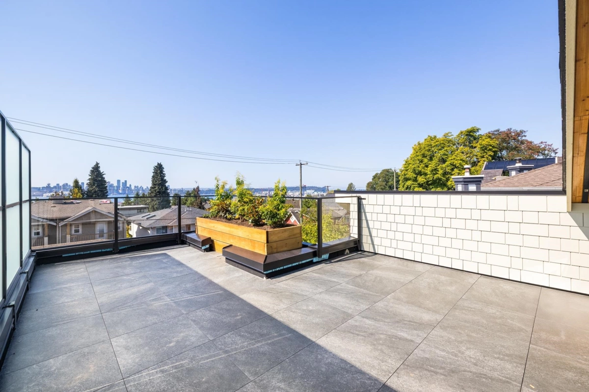 Bedroom 4 Photo of 265 W 6th Street, North Vancouver, BC