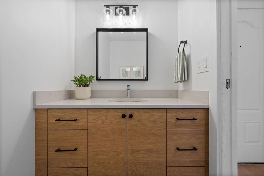 Backyard Photo of 44 3151 Springfield Drive, Richmond, BC