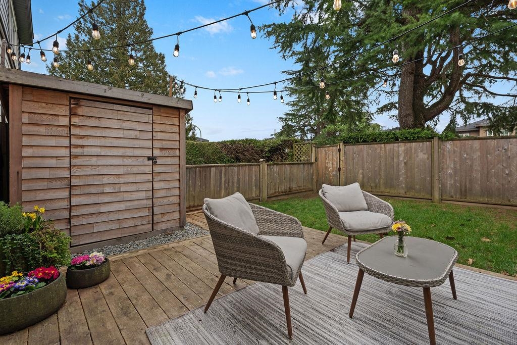 Front Yard Photo of 44 3151 Springfield Drive, Richmond, BC