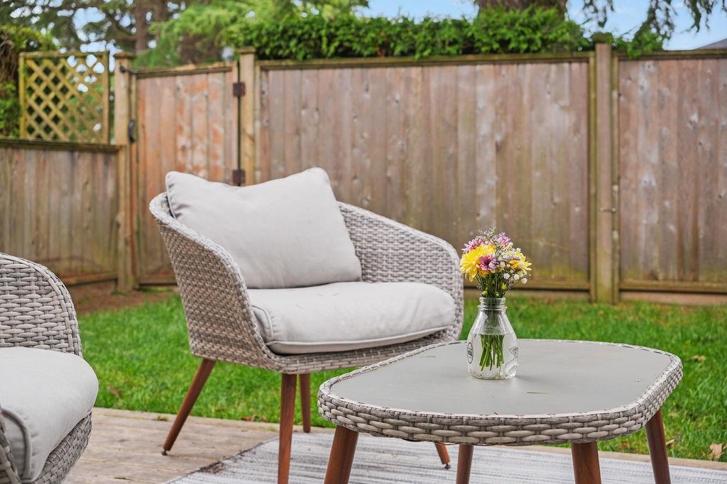 Swimming Pool Photo of 44 3151 Springfield Drive, Richmond, BC