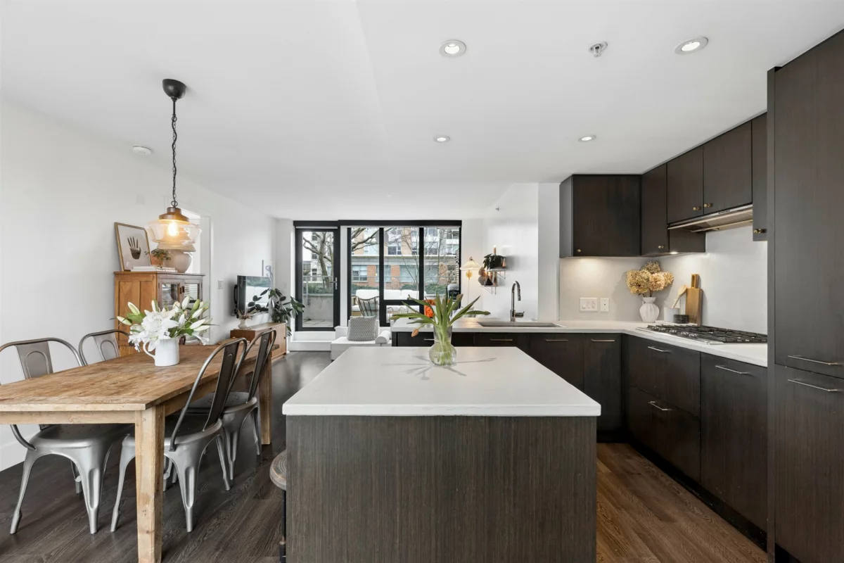 Family Room Photo of 303 150 W 15th Street, North Vancouver, BC