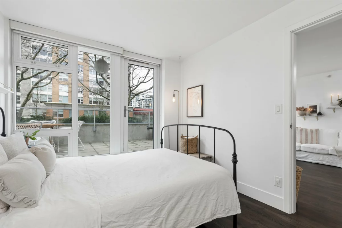 Laundry Room Photo of 303 150 W 15th Street, North Vancouver, BC