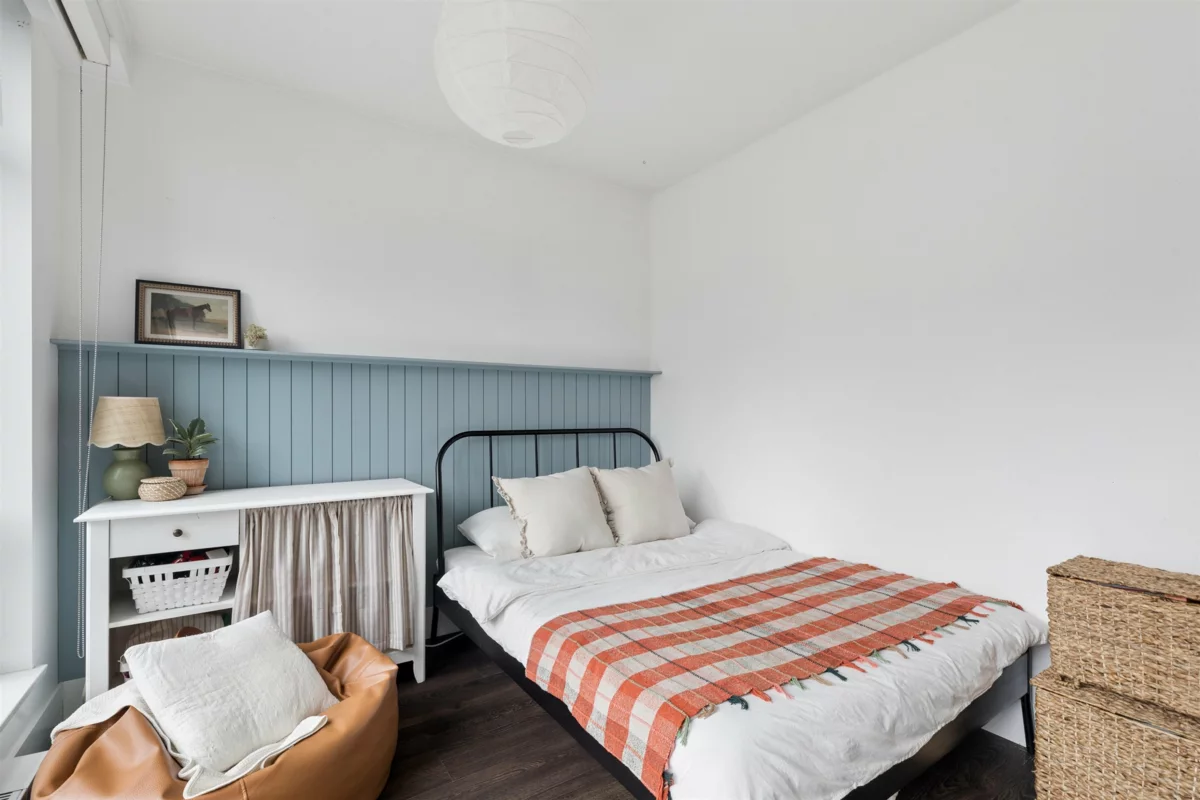 Powder Room Photo of 303 150 W 15th Street, North Vancouver, BC