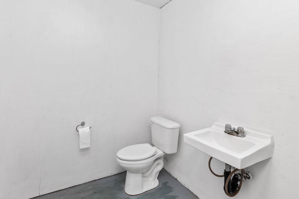 Outdoor Patio Photo of 4561 Sinclair Bay Road, Garden Bay, BC