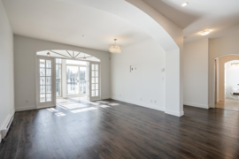 211 33485 South Fraser Way, Abbotsford, BC