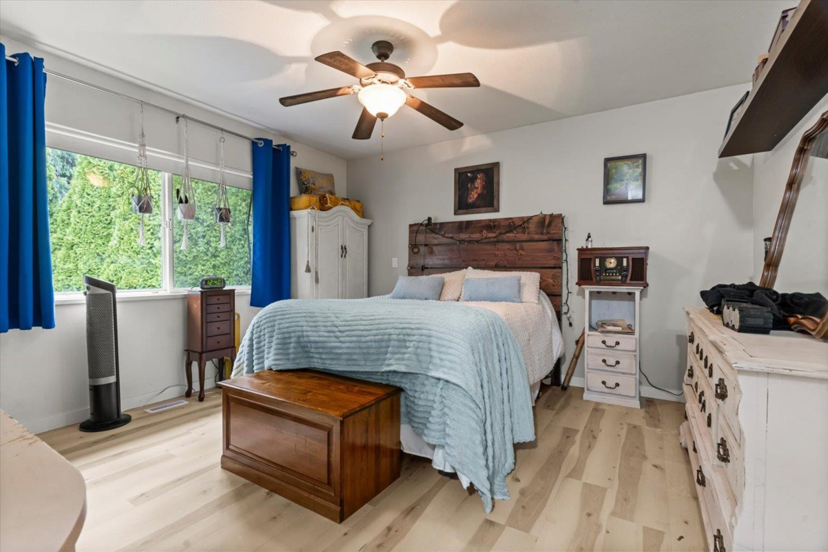 Bedroom 2 Photo of 5635 Viewpoint Place, Chilliwack, BC