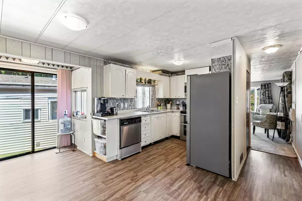 Primary Bathroom Photo of 77 19630 Pinyon Lane, Pitt Meadows, BC