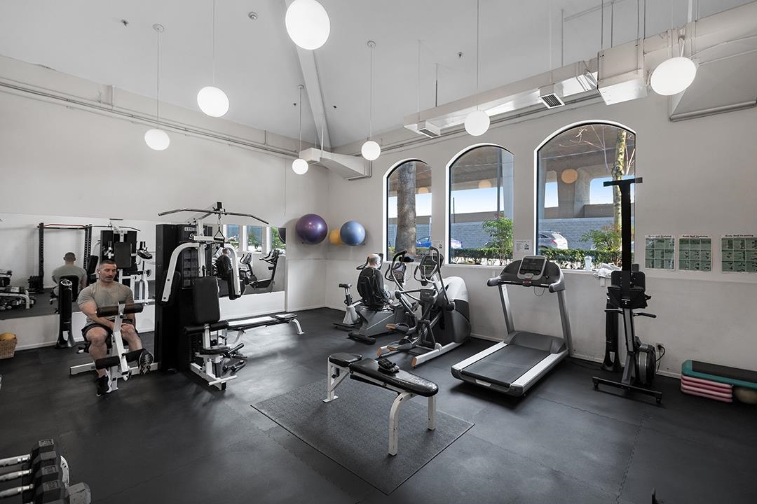 Mudroom Photo of 413 525 Wheelhouse Square, Vancouver, BC