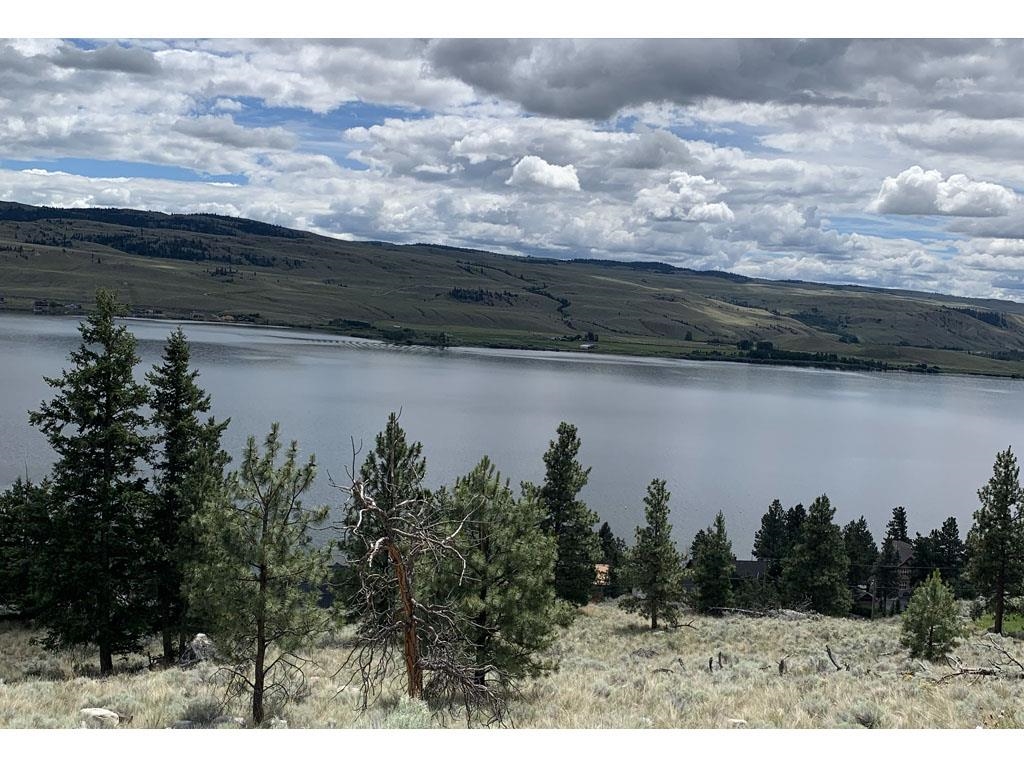 Dining Area Photo of 6403 Monck Park Road, No City Value, BC