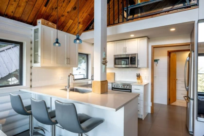 Kitchen Photo of 8706 Wedgeview Place, Whistler, BC