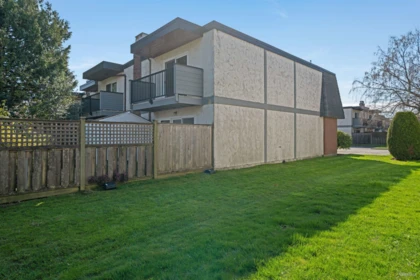 Garden / Landscaping Photo of 23 10840 Springmont Drive, Richmond, BC