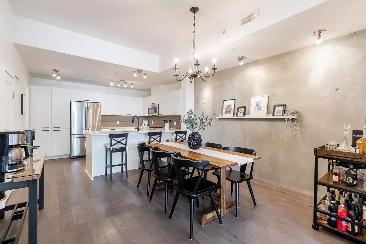 Family Room Photo of 2751 Spring Street, Port Moody, BC