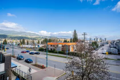 Outdoor Deck Photo of 2751 Spring Street, Port Moody, BC