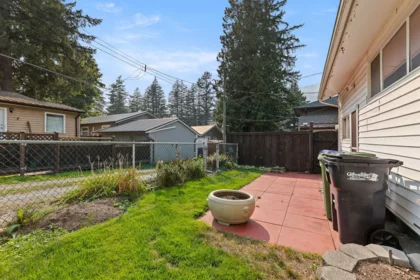 Backyard Photo of 395 Alder Street, Cultus Lake, BC