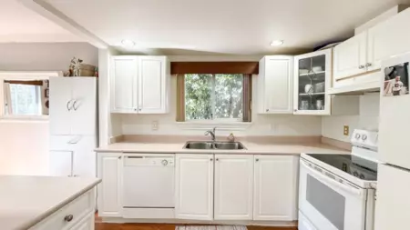 Pantry Photo of 7 21409 NE Dewdney Trunk Road, Maple Ridge, BC