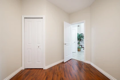 Powder Room Photo of 21620 93rd Avenue, Langley, BC