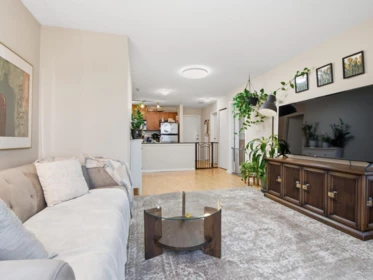 403 415 E Columbia Street, New Westminster, BC, New Westminster — Apartment/Condo for sale