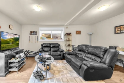Mudroom Photo of 21037 77 Avenue, Langley, BC