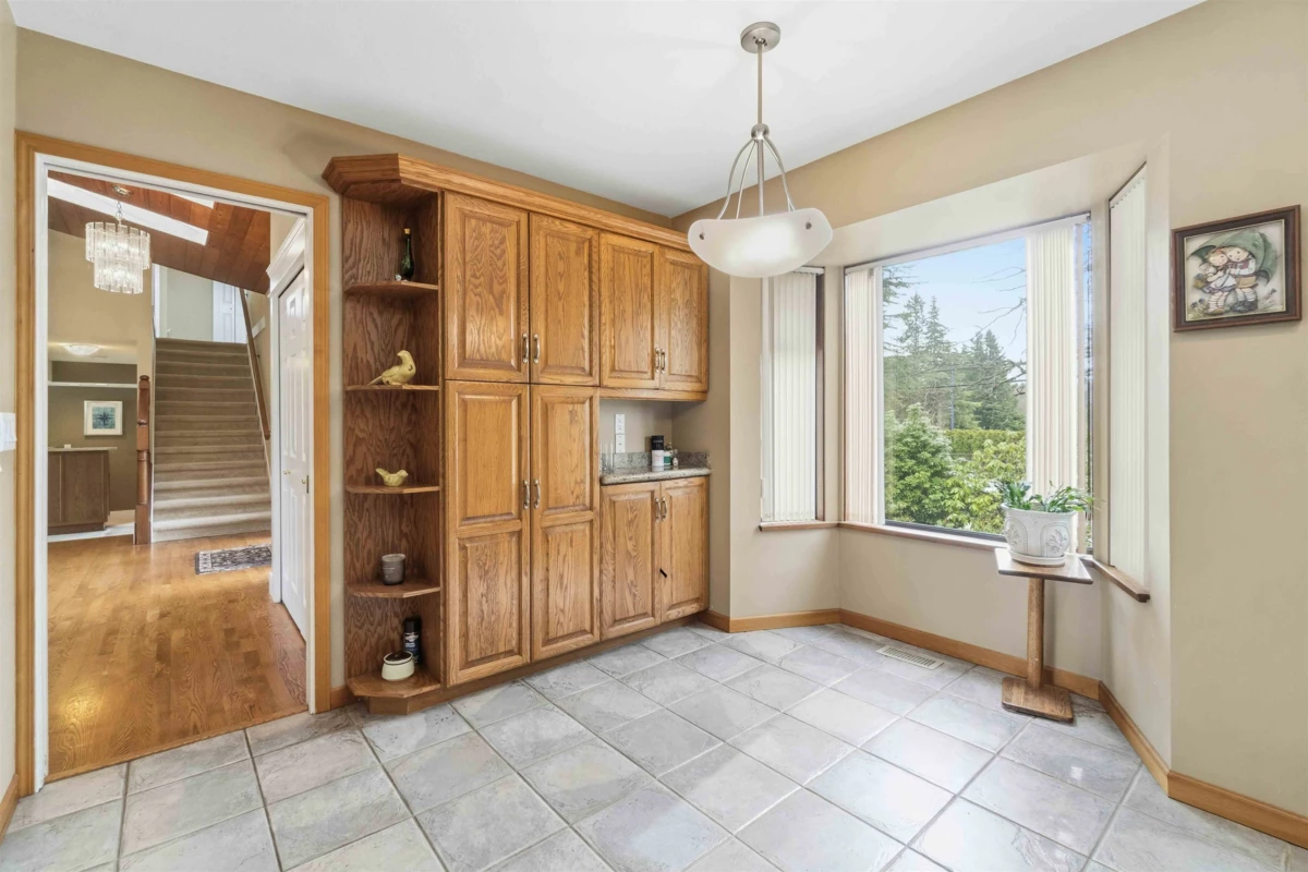 Kitchen Photo of 5541 Gilpin Street, Burnaby, BC