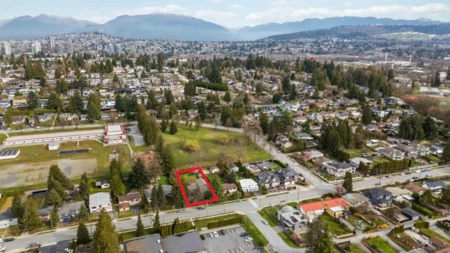 Aerial View of 5541 Gilpin Street, Burnaby, BC